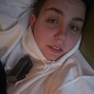 Meet your Posher, Jes